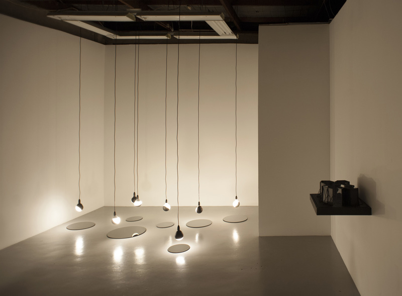 LUKE PARKER Moons/mirrors, 2017 photo: Stelios Papadakis