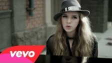 ZZ Ward '365 Days' music video