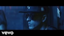 Yandel 'Loba' music video