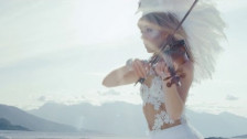 Lindsey Stirling 'I Wonder As I Wander' music video