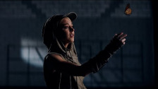 Lindsey Stirling 'Lose You Now' music video