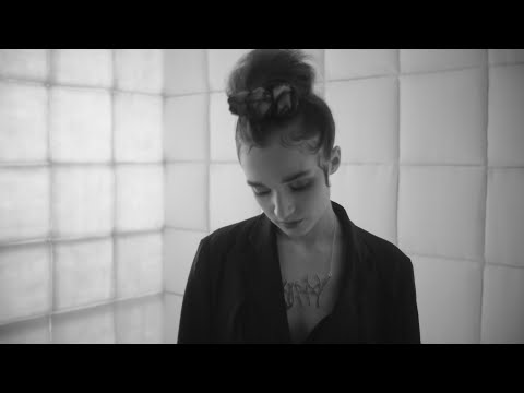 Poppy All The Things She Said 2020 Imvdb