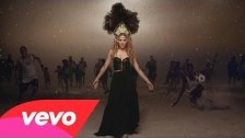 Shakira 'La La La (Brasil 2014) (Spanish Version)' music video