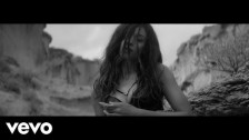 Simonne Jones 'Gravity' music video