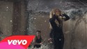 Shakira 'Sale El Sol' Music Video