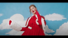 Julia Jacklin 'Baby Jesus is Nobody's Baby Now' music video