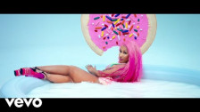 Nicki Minaj 'Good Form' music video