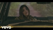Joan Thiele 'Taxi Driver' music video