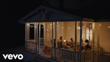 Lizzy McAlpine 'Over Country' music video