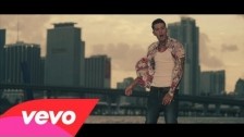 Emis Killa 'Wow' music video