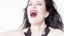Laura Pausini 'Sino a ti' music video