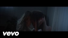 Flume 'Never Be Like You' music video