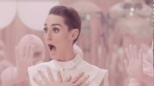 YELLE 'Comme un enfant' music video