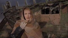 Eurythmics 'Here Comes The Rain Again' music video