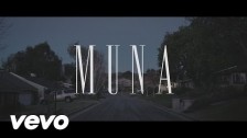 Muna 'Winterbreak' music video