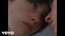 Gracie Abrams 'Look at My Life' music video