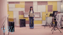 pami 'leave before i' music video