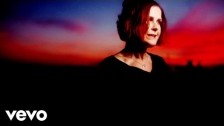 Alison Moyet 'The Rarest Birds' music video