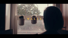 Annabelle Chvostek 'Walls' music video