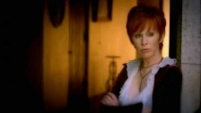 Reba McEntire 'Sweet Music Man' music video