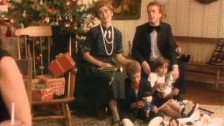 Elmo & Patsy 'Grandma Got Run Over By A Reindeer' music video