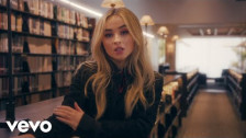 Sabrina Carpenter 'Sue Me' music video