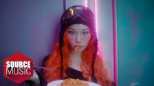 LE SSERAFIM 'SPAGHETTI' music video