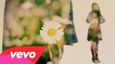 Ylenia Lucisano 'Piccolo Universo' music video