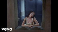 Holly Humberstone 'Too Cute To Be Lonely' music video