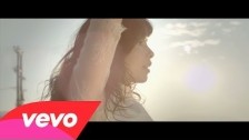 Indila 'S.O.S' music video