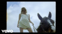 Club Kuru 'Giving In' Music Video