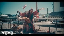 Kate Nash 'My Little Alien' music video