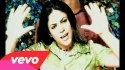 Shakira 'Un Poco De Amor' Music Video