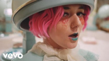 Jessica Lea Mayfield 'Offa My Hands' music video