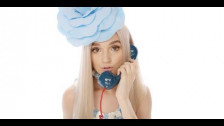 Poppy 'Moshi Moshi' music video