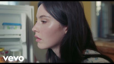 Gracie Abrams 'Mess It Up' music video