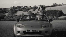 Natanya 'PLAY WITH A KISS!' music video