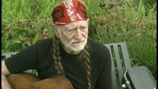 Willie Nelson 'Rainbow Connection' music video
