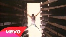 Kenny Loggins 'Footloose' music video