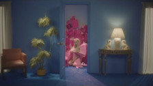 Kim Petras 'I Don't Want It At All' music video