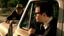 Weezer '(If You're Wondering If I Want You To) I Want You To' music video