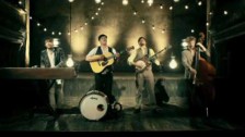 Mumford & Sons 'Little Lion Man' music video