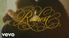Muni Long 'Richest' music video