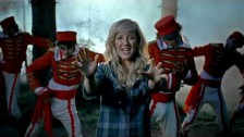 Ellie Goulding 'Guns And Horses' music video