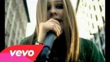 Avril Lavigne 'Sk8er Boi' music video