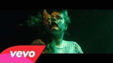 Marika Hackman 'Drown' music video