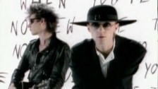 Love And Rockets 'No New Tale to Tell' music video
