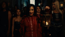 Demi Lovato 'Swine' music video