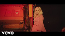Alice On The Roof 'Malade' music video