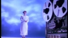 Cocteau Twins 'Carolyn's Finger' music video